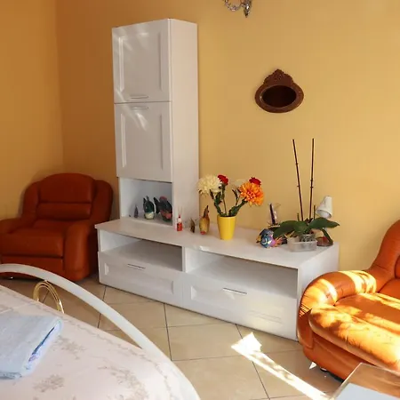 Apartment Casa Andreea Vicino Al Centro Di Iun R5904 *