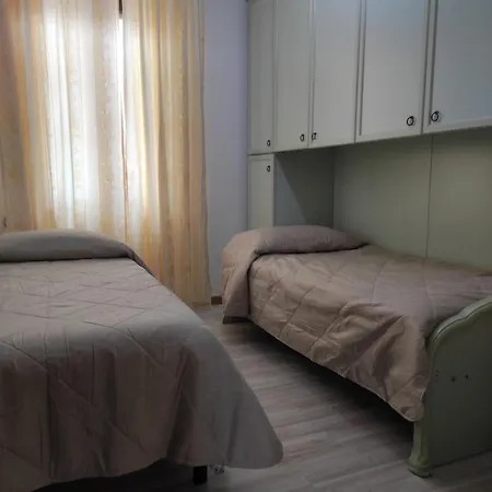 Apartment Casa Andreea Vicino Al Centro Di Iun R5904